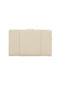 Portafoglio beige chiaro realizzato in pelle liscia, con forma rettangolare, tre scomparti per carte e cuciture visibili lungo i bordi.