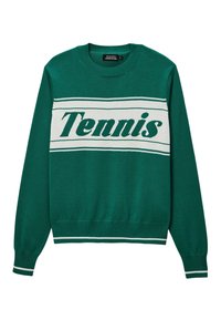 Pull vert avec une bande horizontale blanche portant le mot "Tennis" en texte vert. Poignets et ourlet côtelés avec des accents blancs.