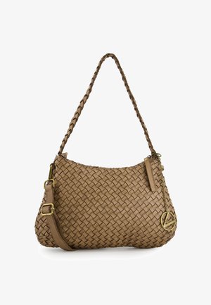 Sac à main en cuir tressé marron avec une bandoulière tressée et des finitions en métal doré. Il comporte une bandoulière amovible et un discret logo.
