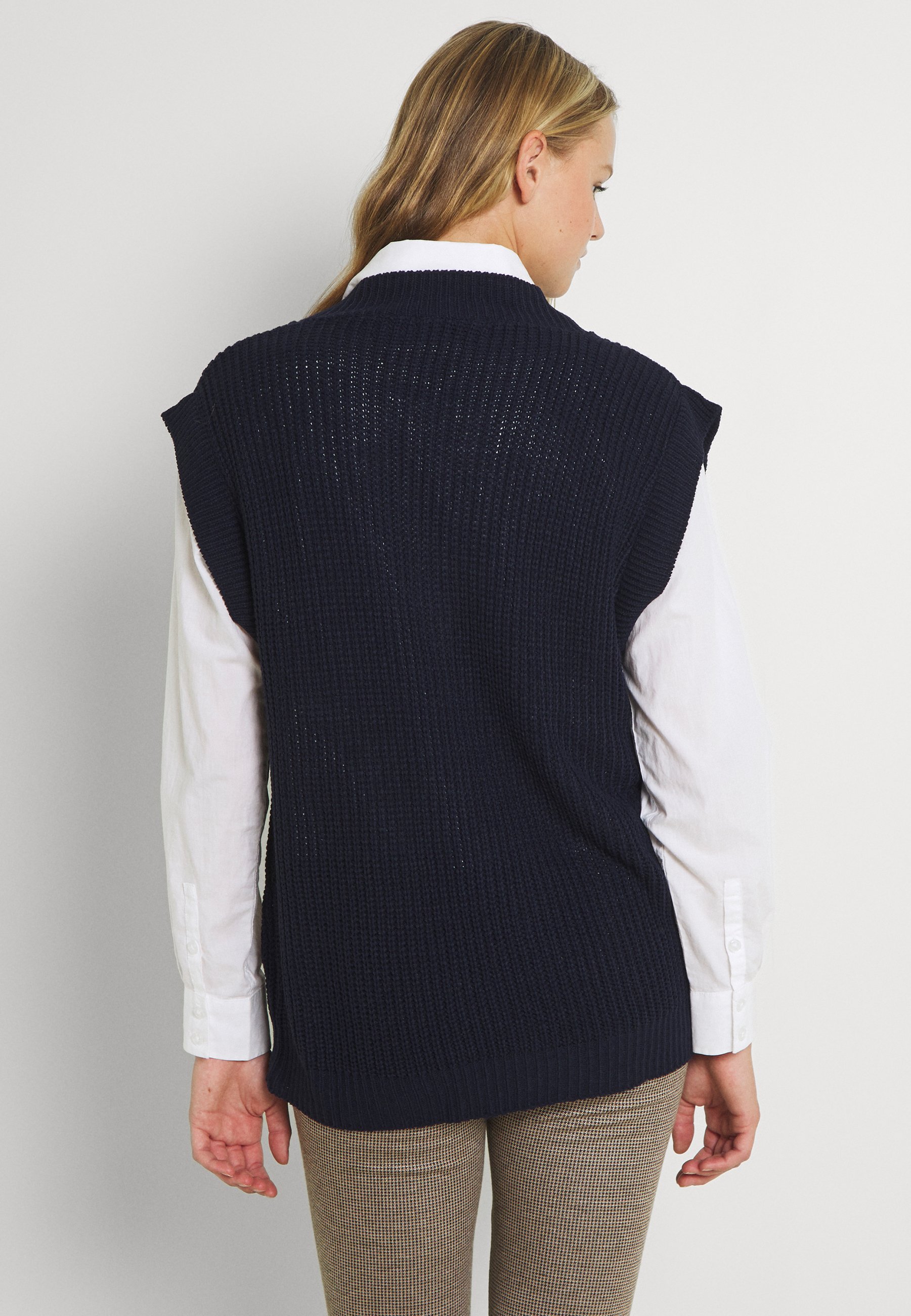 Missguided V NECK SLEEVELESS - Jumper 