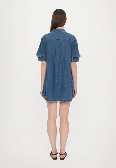 FRAME THE PLAY DRESS - Haljina od trapera - blue denim