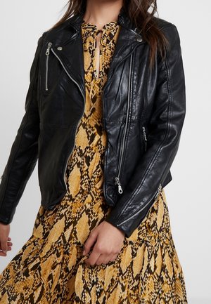 Gestuz Chaqueta de cuero - black