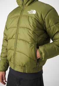 The North Face Zimska jakna - forest olive
