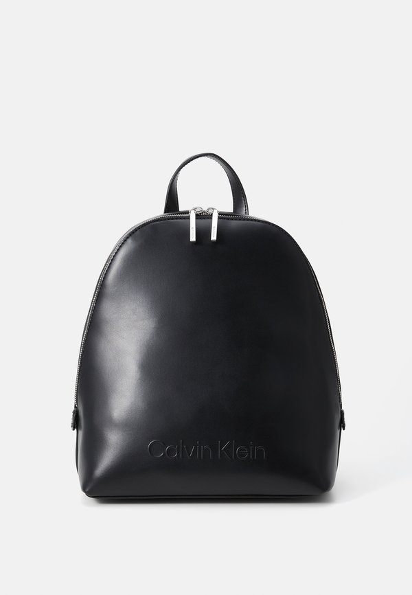 EMBOSSED ROUND BACKPACK - Rucksack