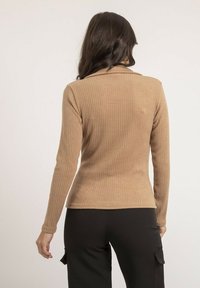Dona x Lisa FIN KALEDA - Pullover - beige