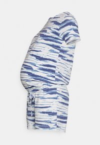 Conjunto de maternidade com um padrão de riscas azul e branco com efeito tie-dye, mangas curtas e uma cintura elástica com cordão ajustável para maior conforto.