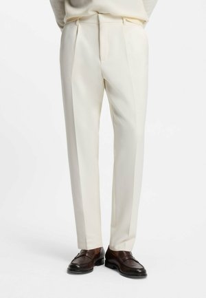 PERIN - Chinot - open white eleven