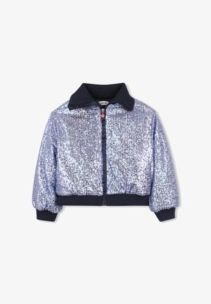 Chaqueta bomber azul y plata con lentejuelas, cuello, puños y cinturilla de canalé azul marino, cremallera frontal con tirador rosa.