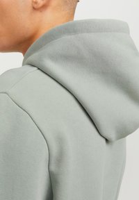Jack & Jones 2ER PACK - Kapuzenpullover - desert sage navy blazer