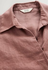 REGULAR FIT - FRONT SHORT SLEEVE - Overhemdblouse - chocolate brown