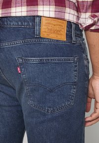 Levi's® Plus Calças de ganga de corte afunilado - dark blue denim