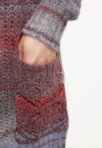 Noa Noa Kofta - mottled berry