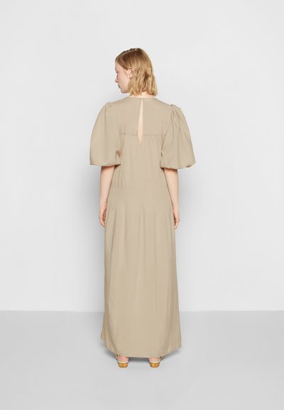 DESIGNERS REMIX VALERIE LAYERED DRESS - Vestido comprido - oyster