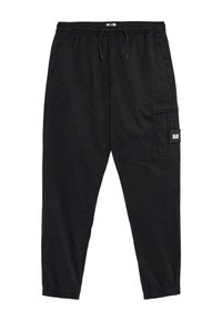 Sorte cargo bukser med elastisk talje, snorelukning, tapered ben og en sidelomme med et lille mærke.