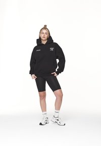 Pegador AIRVILLE OVERSIZED HOODIE - Sweatshirt - black
