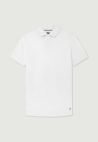 Biely bavlnený polo tričko s klasickým golierom, trojfarebným zapínaním a krátkymi rukávmi. Malé logo vyšívané na leme.
