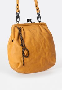 Aunts & Uncles FORTUNE COOKIE - Schoudertas - satin brass