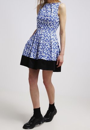 Closet, Sukienka letnia