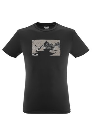 T-shirt noir à manches courtes en tissu lisse, arborant un motif de montagne texturé en gris sur le devant. Logo affiché sur la gauche.