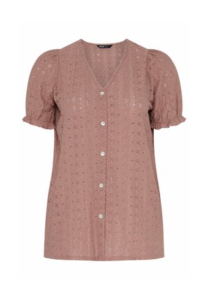 Stofroze eyelet kanten blouse met korte pofmouwen, V-hals en een rij witte knopen aan de voorkant.