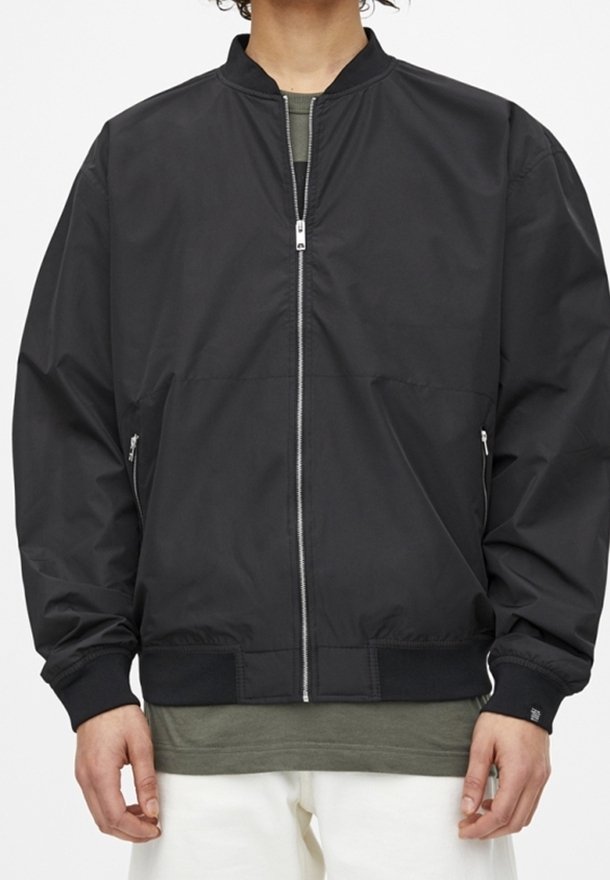 PULL&BEAR Bomberjakke - black