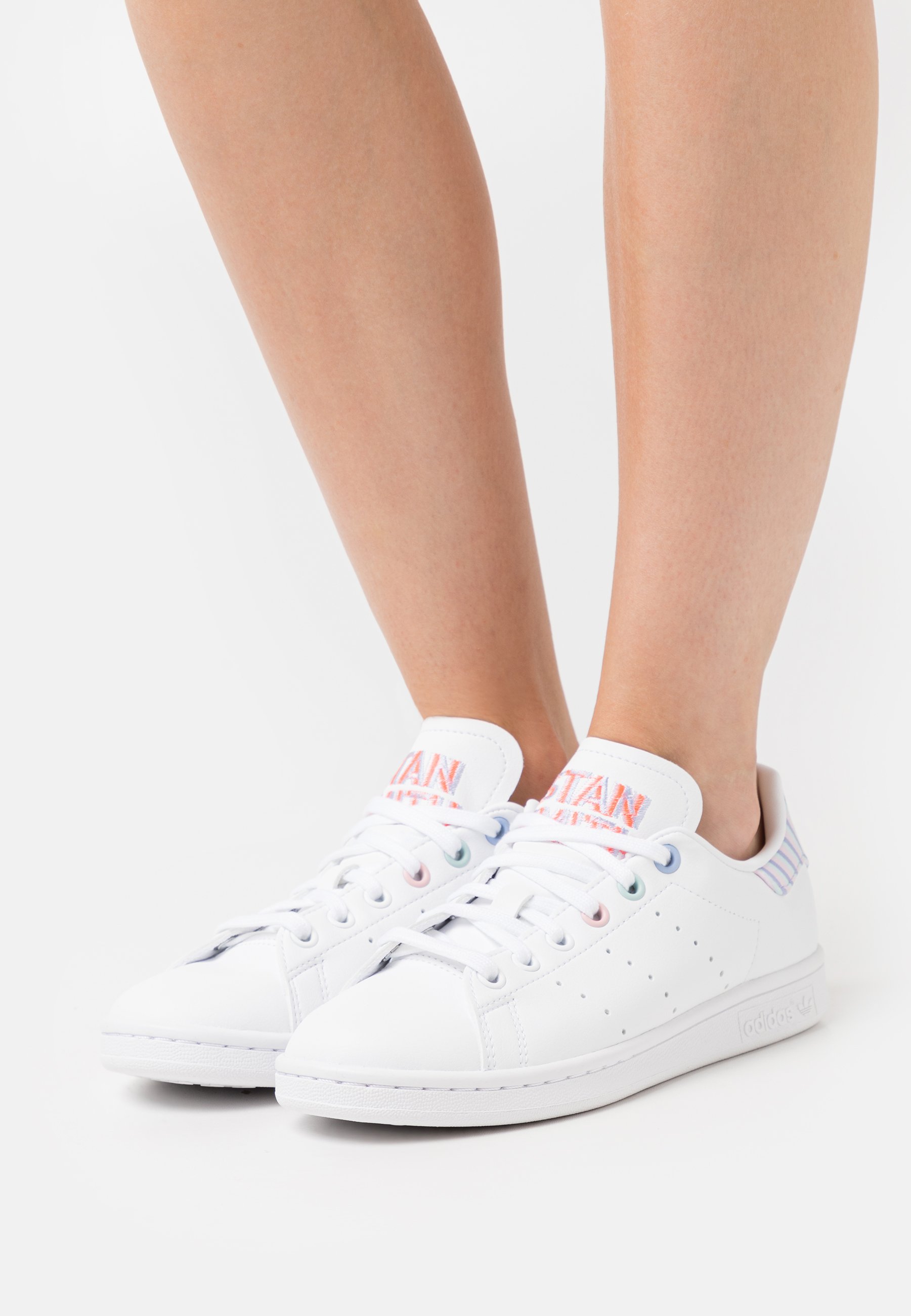 discordia Afirmar sed adidas Originals STAN SMITH - Zapatillas - footwear white/violet tone/clear  pink/blanco - Zalando.es