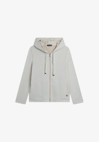 Selezionato, white sand