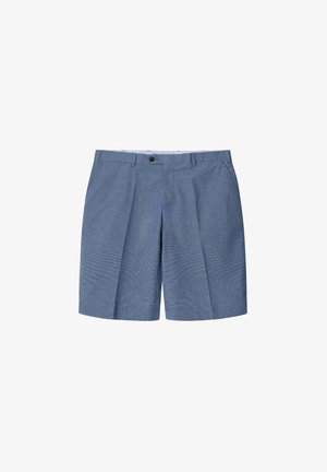 Shorts blu a scacchi realizzati in tessuto leggero; caratterizzati da un singolo bottone frontale, due tasche laterali e una vestibilità comoda.