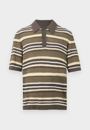 Kortærmet strikket polo med brune, beige og cremefarvede vandrette striber og to knapper på knaplisten.