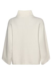 Pull à col roulé à manches longues de couleur crème, avec une coupe ample et un col côtelé, vu de dos sur un fond blanc.