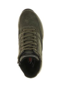 Grüner Wildleder-Hochtop-Sneaker mit schwarzen Akzenten, runder Zehenpartie und Schnürverschluss. Verfügt über Stichdetails und einen seitlichen Reißverschluss.