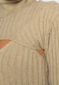 NA-KD Strickpullover - green