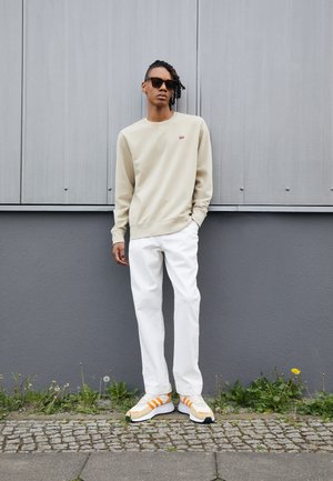 NEW ORIGINAL CREW - Sweatshirt - fields of rye