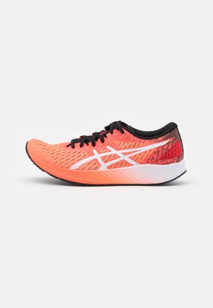 HYPER SPEED - Competition running shoes - sunrise red/white