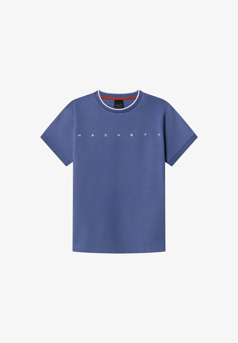 Camiseta de algodón azul con mangas cortas, cuello redondo y texto blanco "HACKETT" impreso en el pecho. Diseño sencillo, textura suave.
