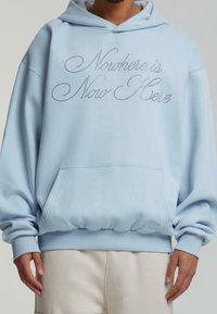 Karl Kani Jersey con capucha - light blue