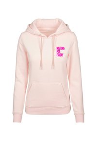 Helle pinke Kapuzenpullover mit einer vorderen Tasche, Kordelzug-Kapuze und "WARTEN AUF FREITAG" in fettem pinkem Text auf der linken Brustseite.