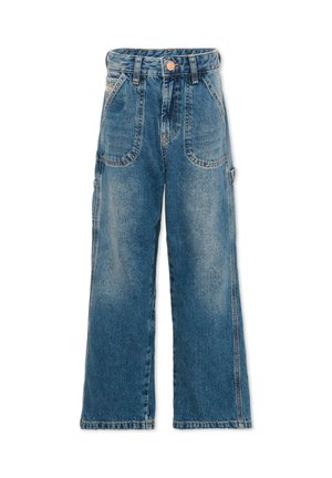 Vaqueros de denim azul con pierna ancha, bolsillos delanteros de parche, cierre con botones, trabillas para cinturón y un bolsillo lateral utilitario.