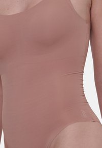 Sloggi FEEL  - Body - cacao