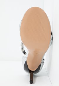River Island Korolliset sandaalit - silver-coloured