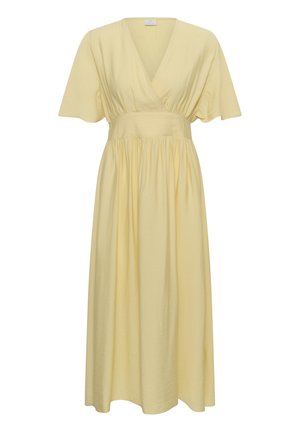 Vestido midi amarillo claro con escote en V, cintura fruncida y mangas cortas con vuelo, confeccionado con una tela suave y fluida.