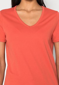 s.Oliver T-shirts basic - red