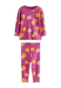 Lila zweiteiliges Set mit einem langärmligen Oberteil und Leggings, beide verziert mit bunten Kürbisillustrationen und gewellten Säumen.