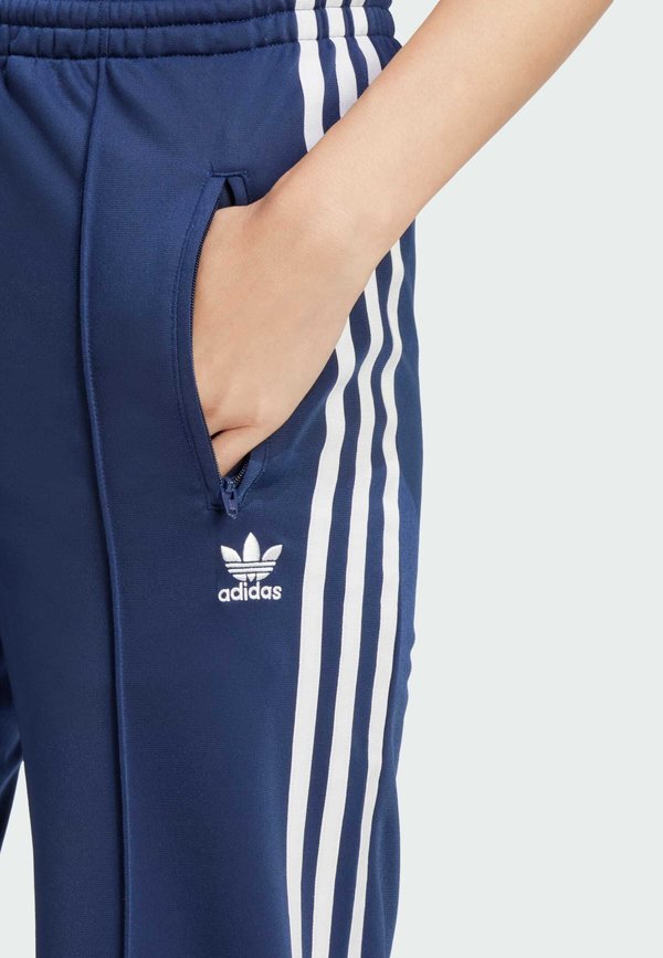 ADICOLOR CLASSICS FIREBIRD TRACK - Tracksuit bottoms - night indigo4