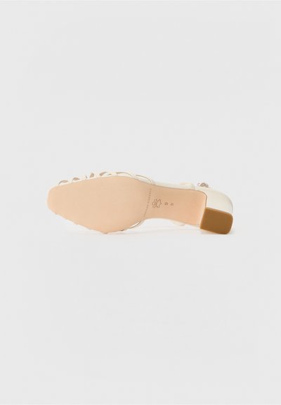 Loeffler Randall LIVVY  - Κλασικές γόβες - cream