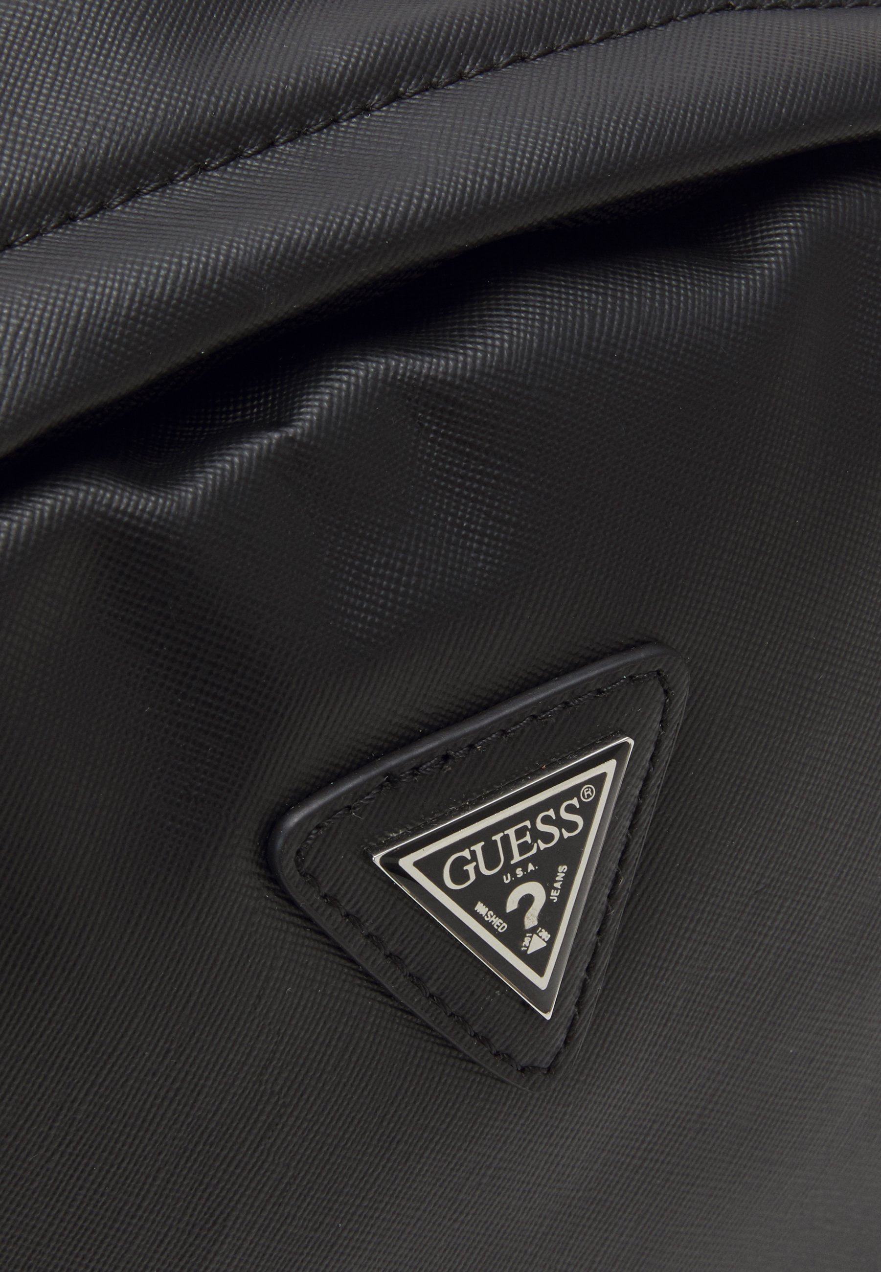 guess classic backpack