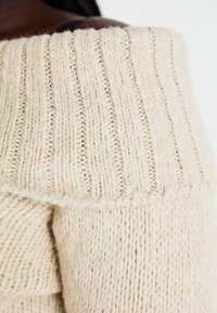 ONLY Carmakoma CARMARIE OFF SHOULDER  - Džemperis - pumice stone melange