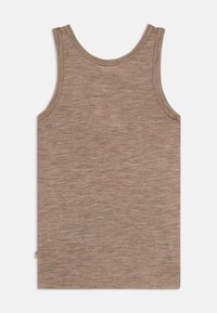 Ärmlös brun heathered tank top med rundad halsringning och en liten flerfärgad etikett på den vänstra sidofickan.