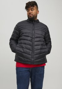 Jack & Jones - JJEHERO PUFFER HOOD - Žieminė striukė - black Miniatiūros vaizdas 1