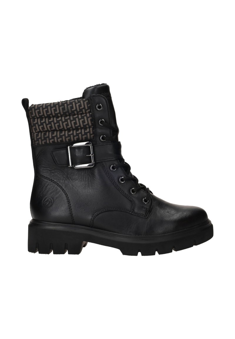 Bottines en cuir noir avec un dessus à motif texturé, détail de boucle en métal et une semelle en caoutchouc épaisse pour une bonne traction.